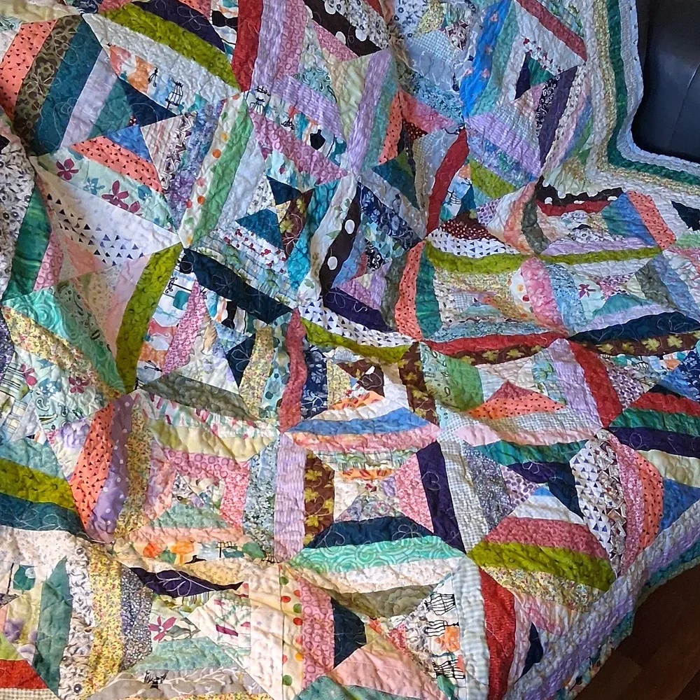 Vintage Handmade Twin Quilt 70